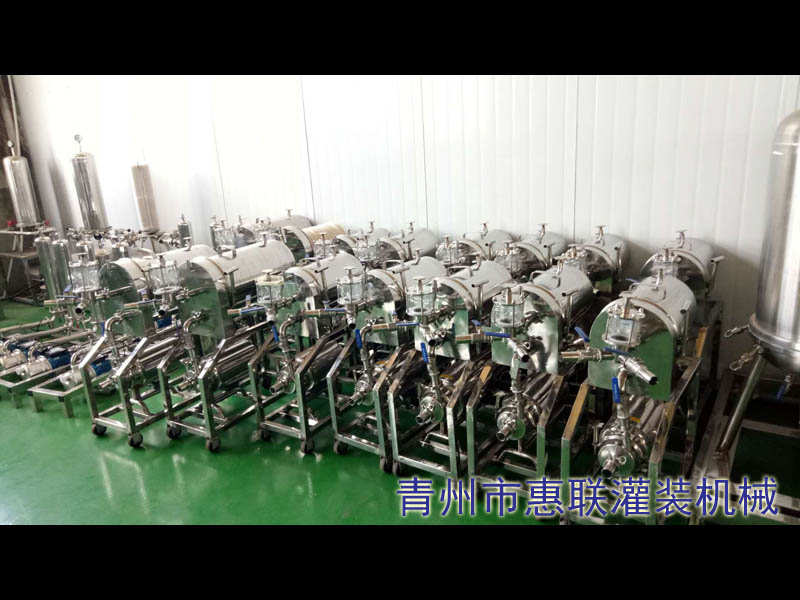 硅藻土過濾機(jī) 硅藻土過濾機(jī)